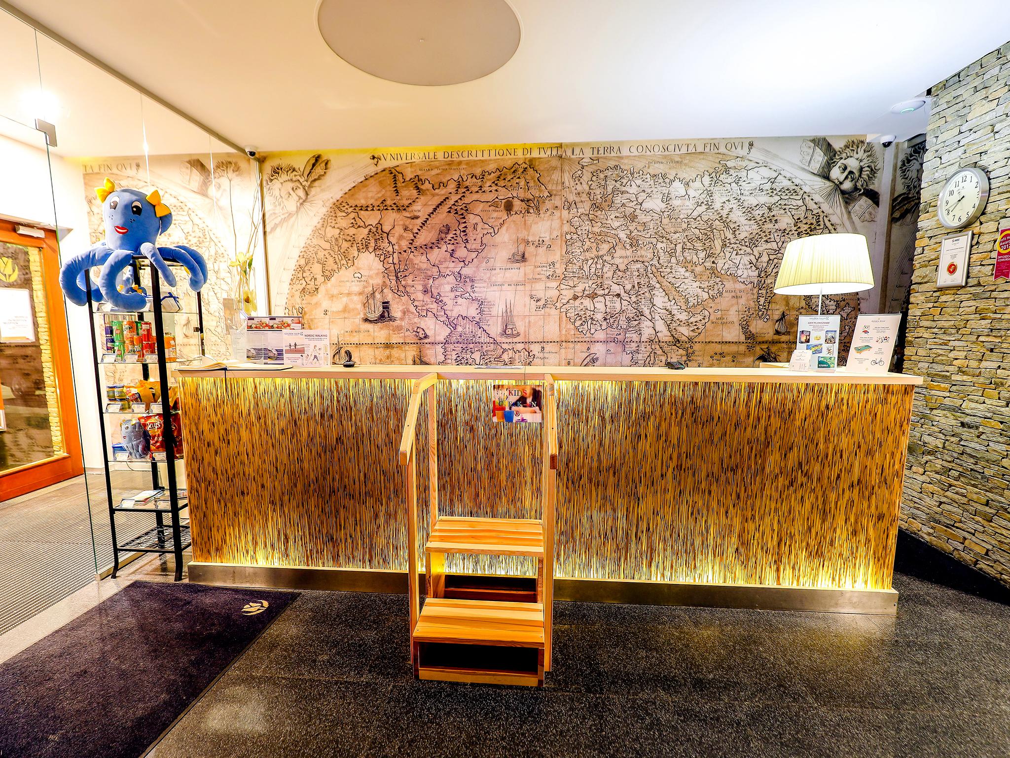 Golden Tulip 4*