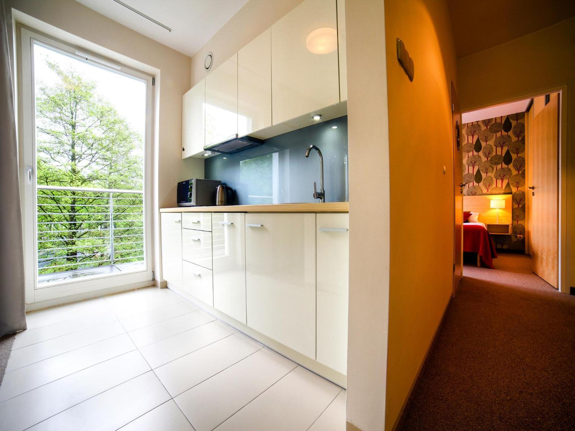 Golden Tulip 4*